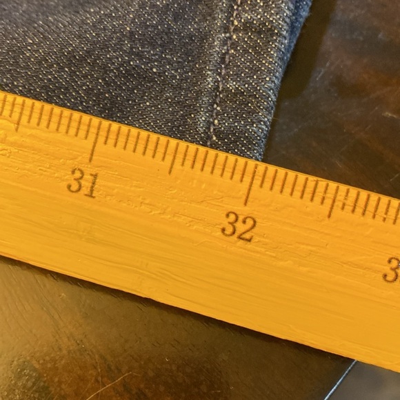 Hudson Bootcut Flare Jeans - Size 28X32 👖 - Picture 3 of 15